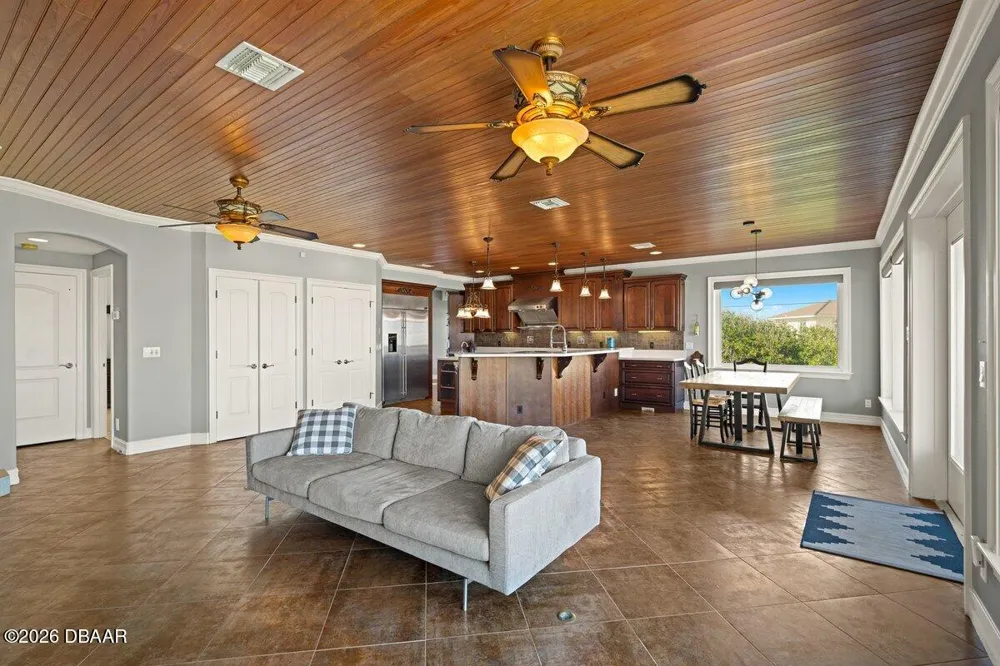 2 Mar Azul Ponce Inlet, FL 32127