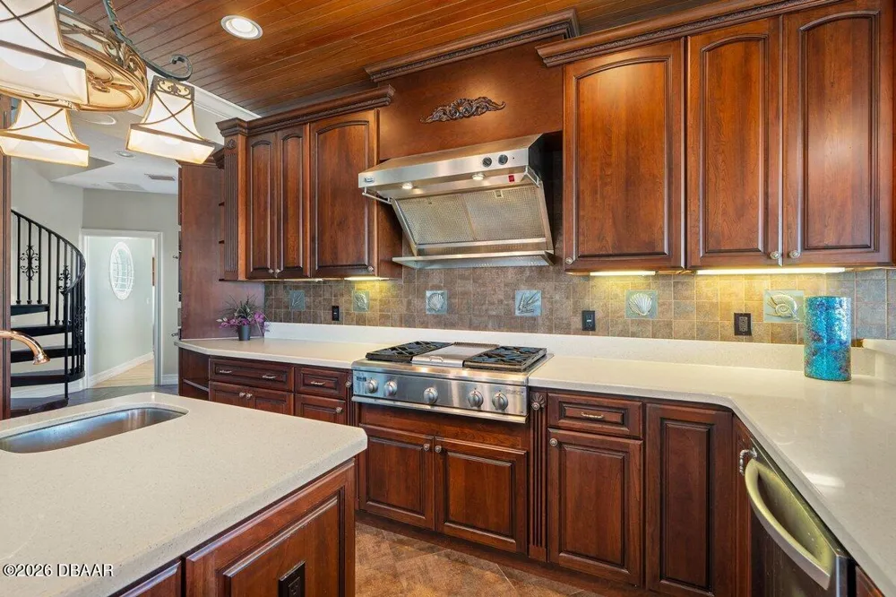 2 Mar Azul Ponce Inlet, FL 32127