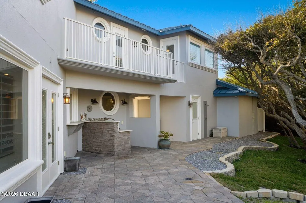 2 Mar Azul Ponce Inlet, FL 32127