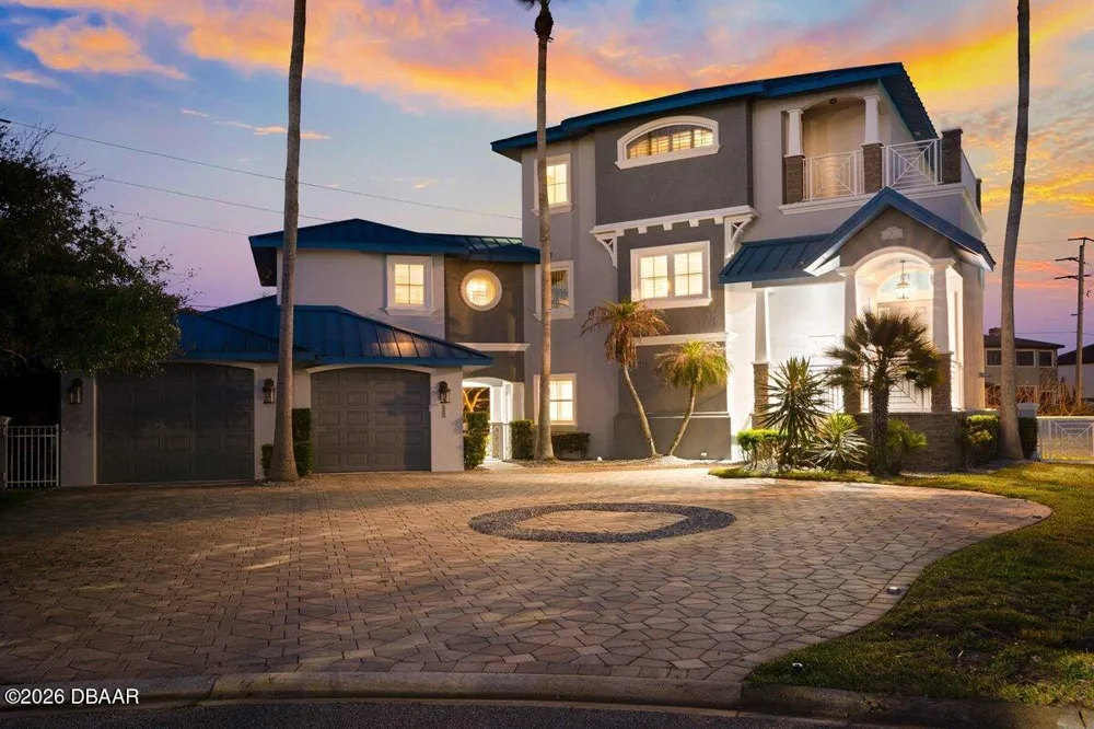 2 Mar Azul Ponce Inlet, FL 32127