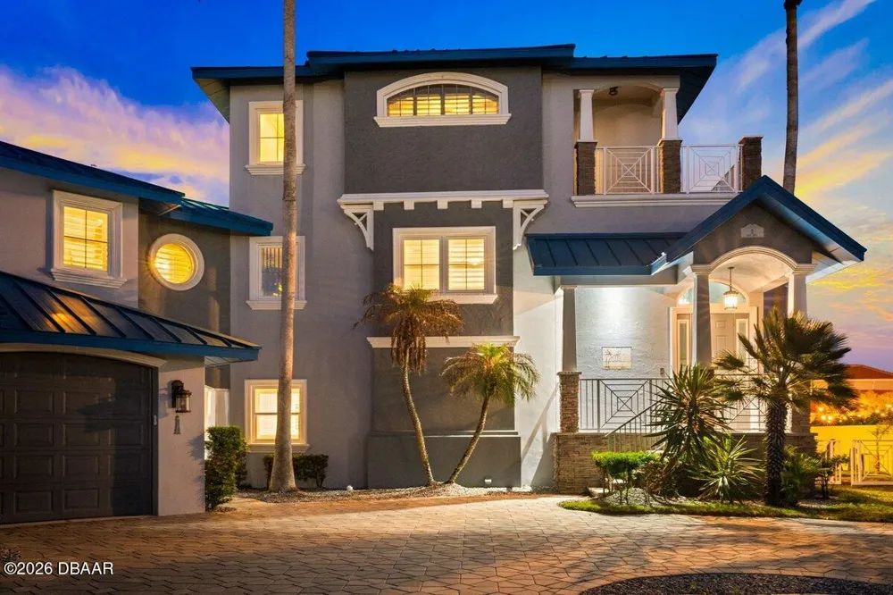 2 Mar Azul Ponce Inlet, FL 32127