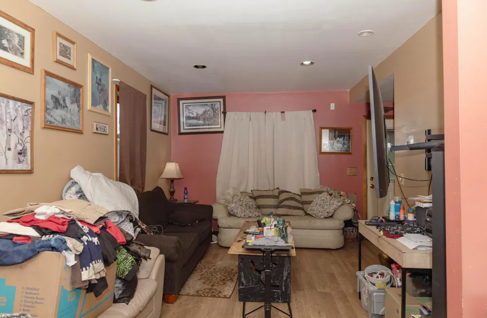 103 W 3rd Avenue Aurora, MN 55705
