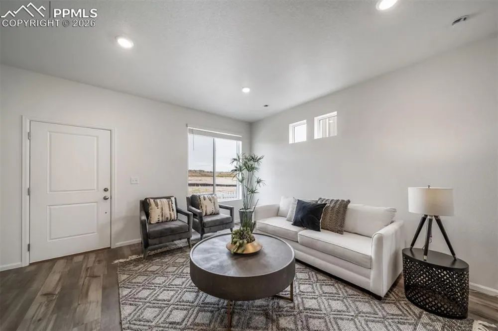 5812 Bowerman Lane Colorado Springs, CO 80927