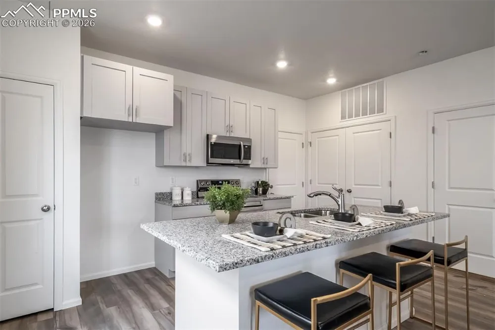 5812 Bowerman Lane Colorado Springs, CO 80927