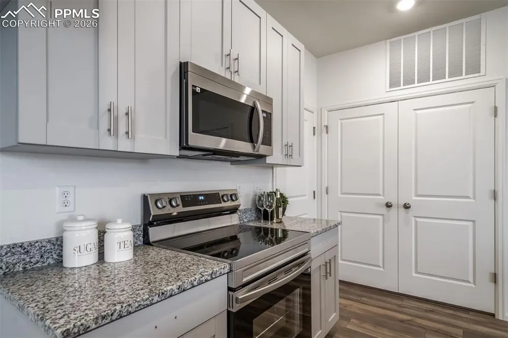 5812 Bowerman Lane Colorado Springs, CO 80927
