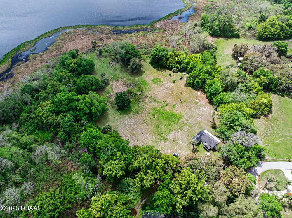 141 Pine Street Pierson, FL 32180