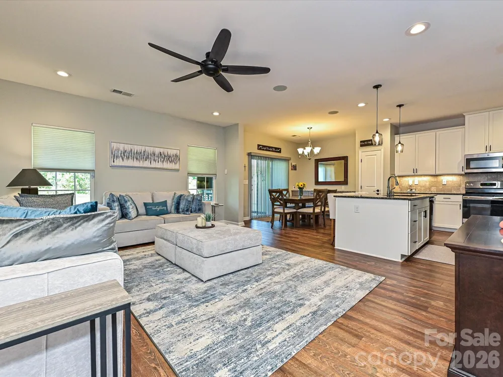 7142 Mariners Village Drive Denver, NC 28037