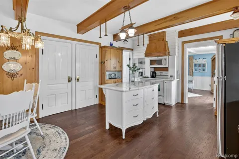 116 E Main Street