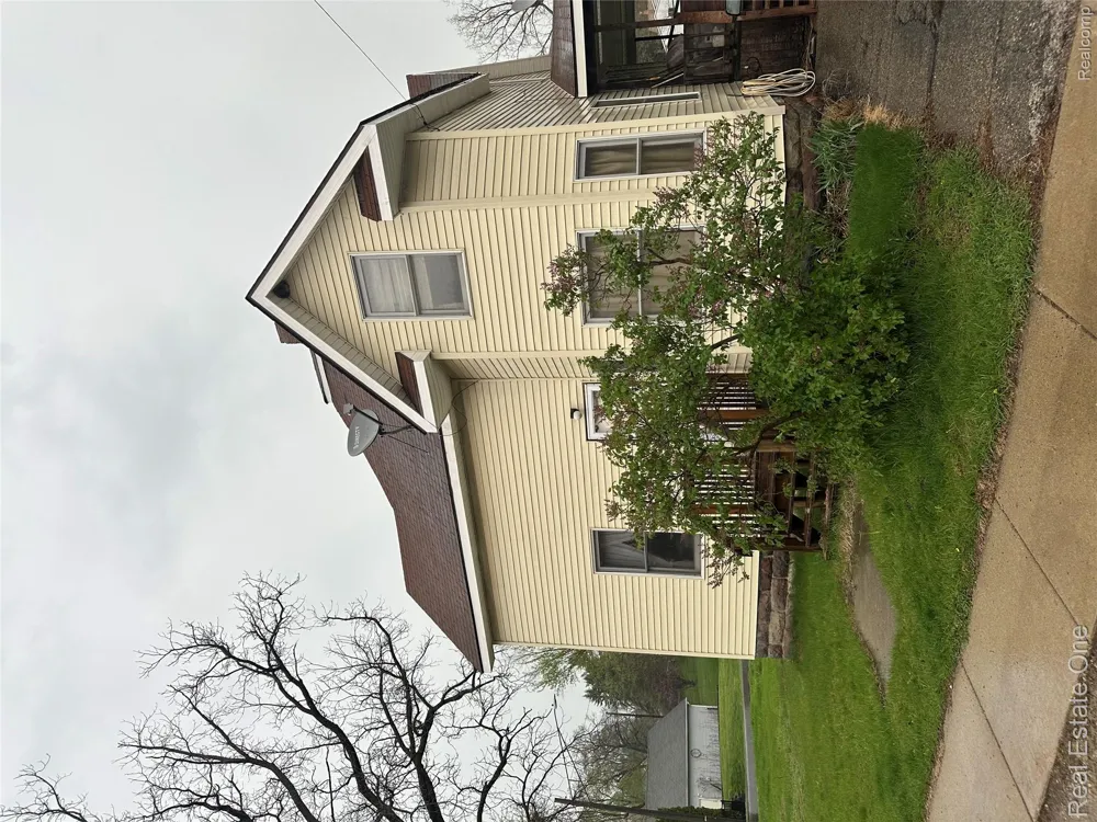 208 Church Street Ortonville Village, MI 48462