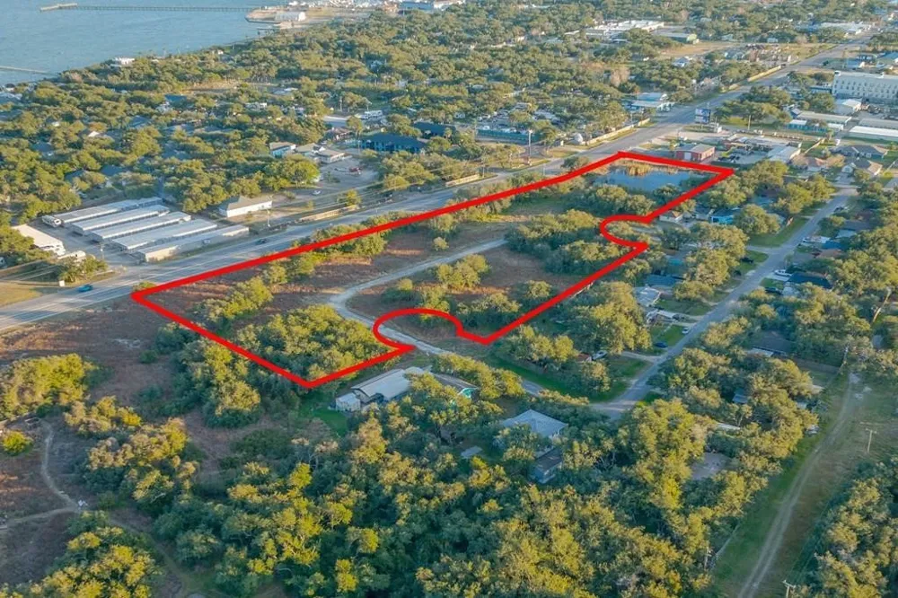3901 Hwy 35 N Fulton, TX 78358