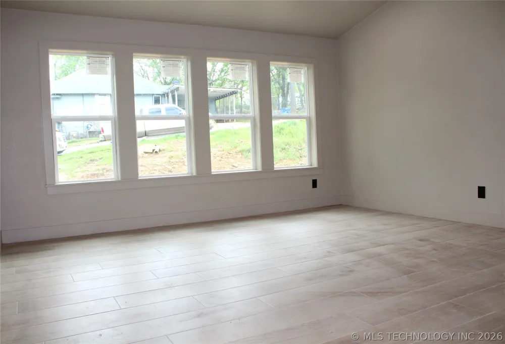 215 California Atoka, OK 74525