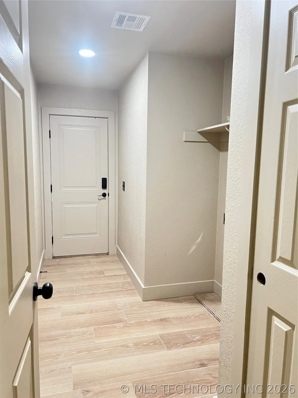 215 California Atoka, OK 74525