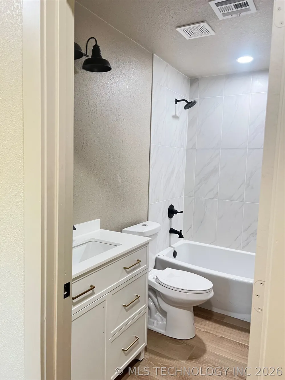 215 California Atoka, OK 74525