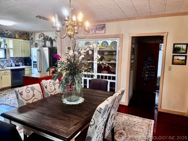 406 W Broadway Street S Marietta, OK 73448