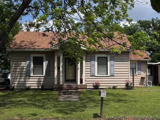 406 W Broadway Street S Marietta, OK 73448