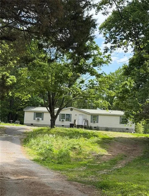 753 Jones Lane