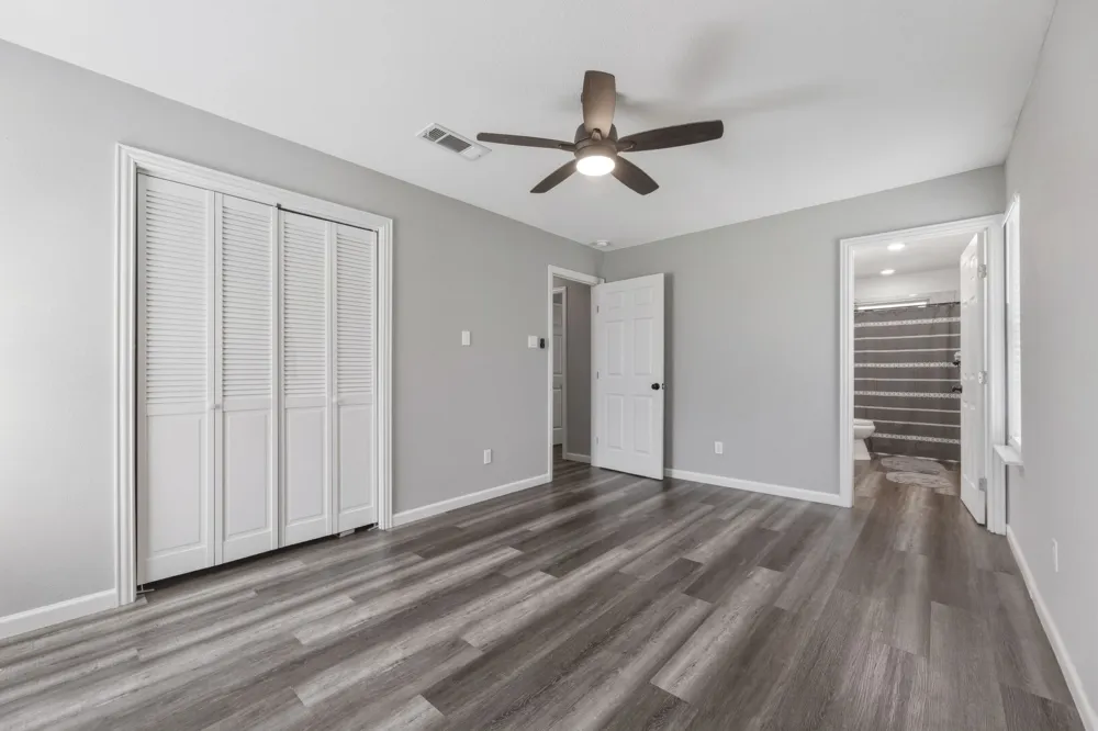 535 S Belknap Street Mexia, TX 76667