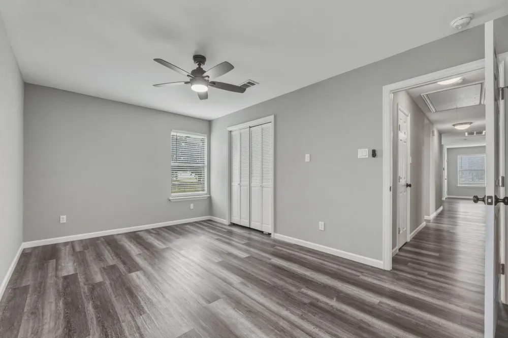 535 S Belknap Street Mexia, TX 76667