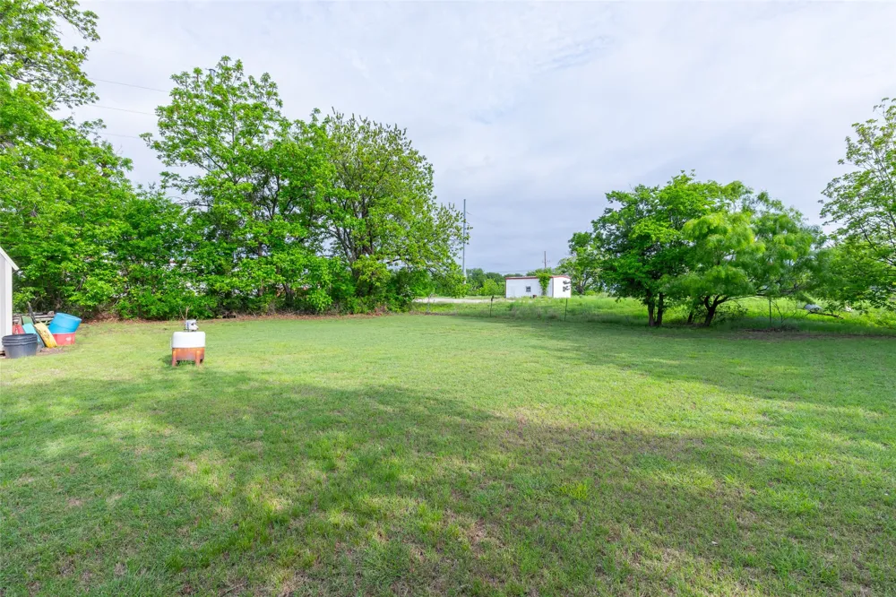 810 State Street Winters, TX 79567
