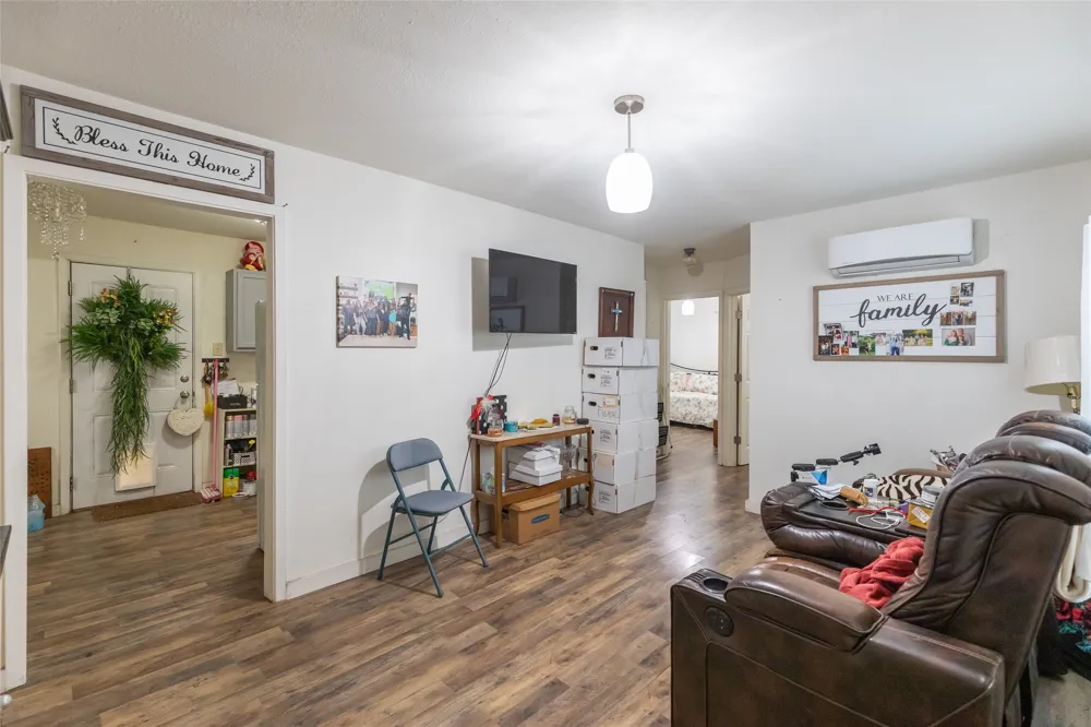 810 State Street Winters, TX 79567
