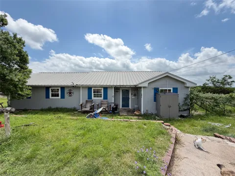 1106 Sierra Vista Drive