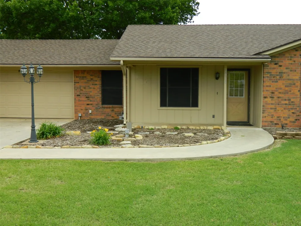 1004 Palamino Drive Leonard, TX 75452