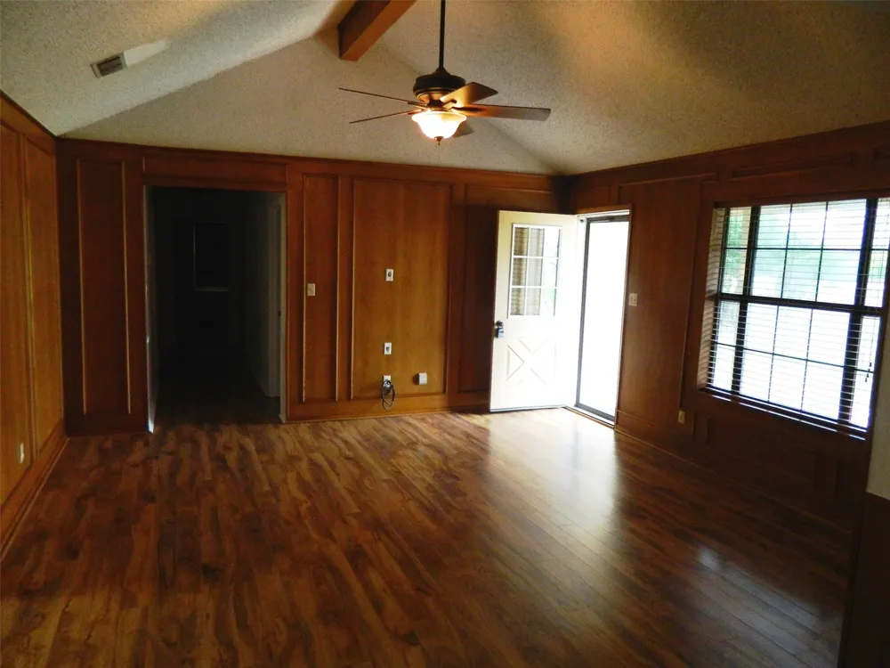 1004 Palamino Drive Leonard, TX 75452