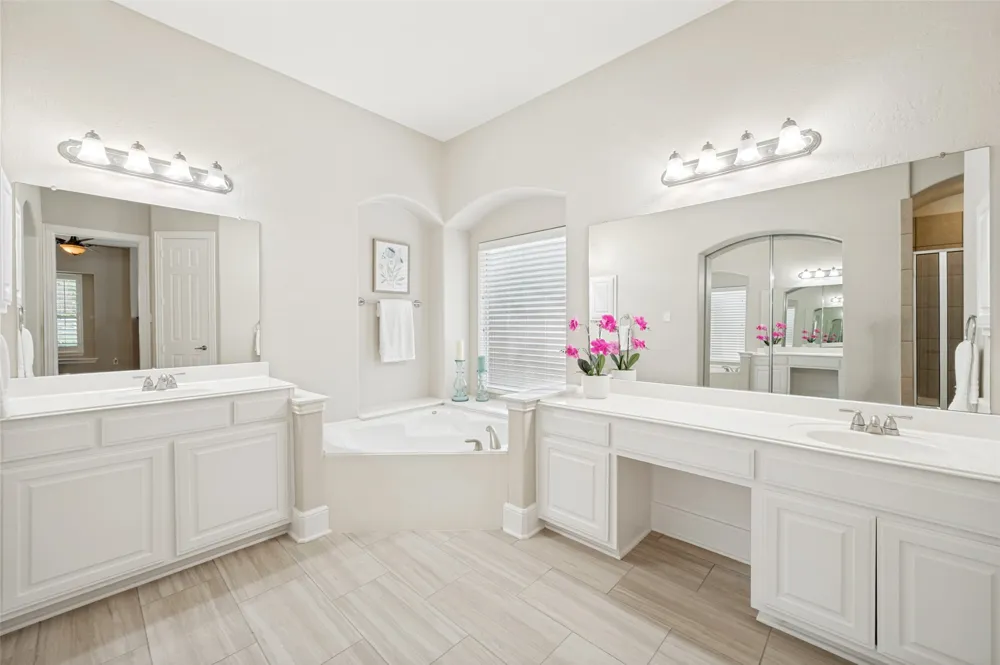10172 Bowling Green Drive Frisco, TX 75035