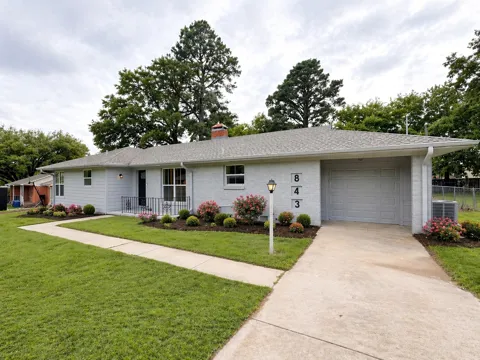 843 Ardis Street
