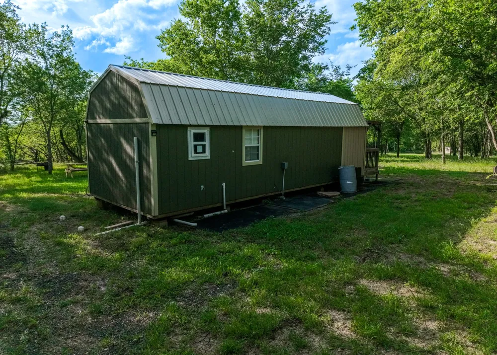 102 County Road 2344 Richland, TX 76681