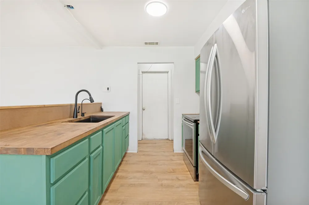 2654 Arlington Lane Lancaster, TX 75134