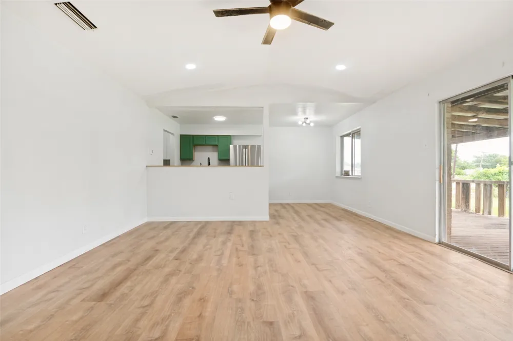 2654 Arlington Lane Lancaster, TX 75134