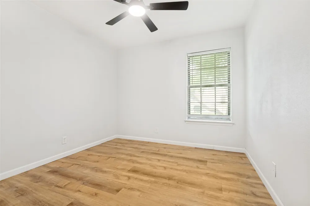 2654 Arlington Lane Lancaster, TX 75134