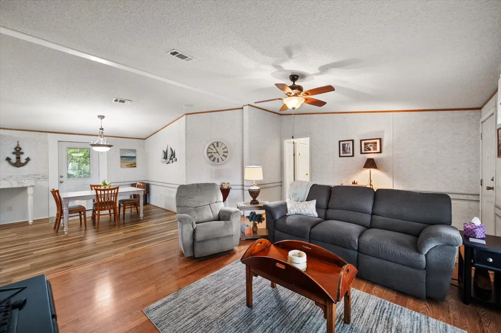 510 Nob Hill Lane Seven Points, TX 75143