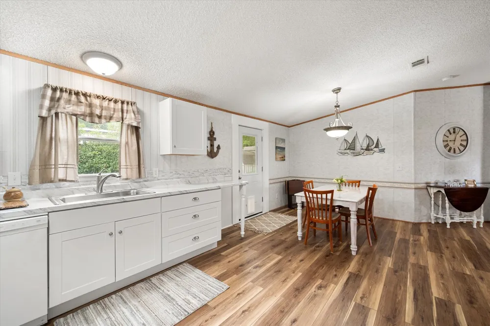 510 Nob Hill Lane Seven Points, TX 75143
