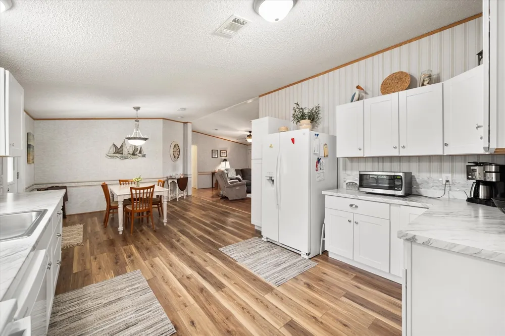 510 Nob Hill Lane Seven Points, TX 75143
