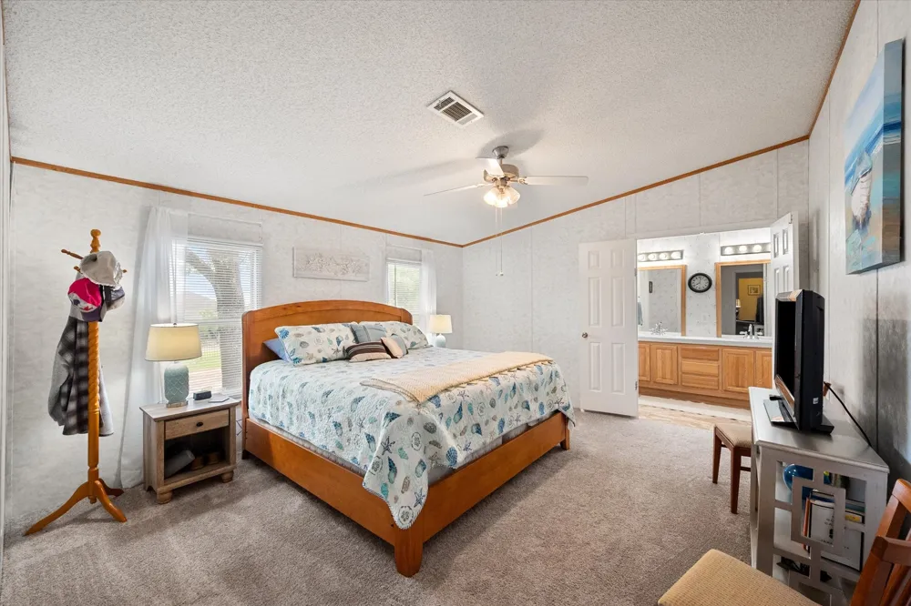 510 Nob Hill Lane Seven Points, TX 75143