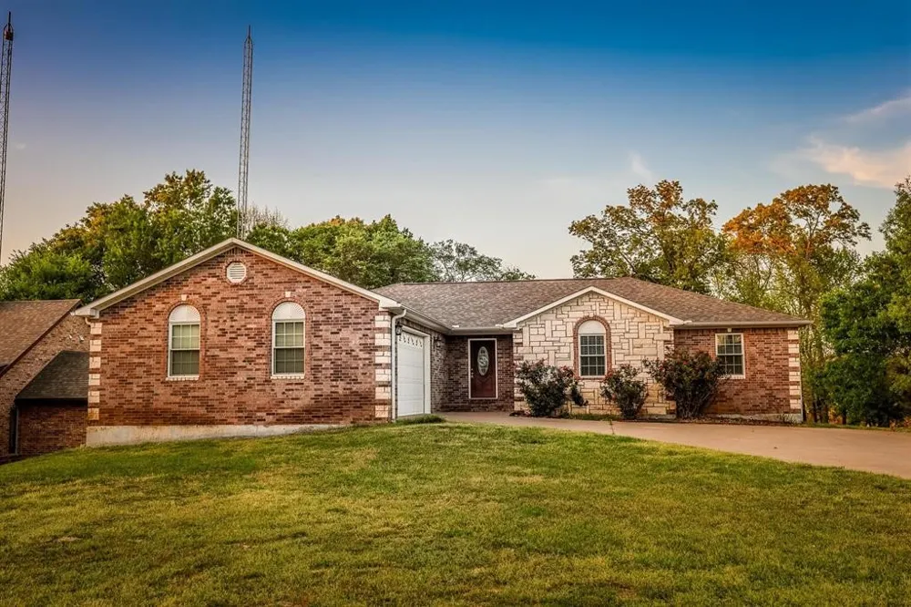 600 CR 1503 Alba, TX 75410
