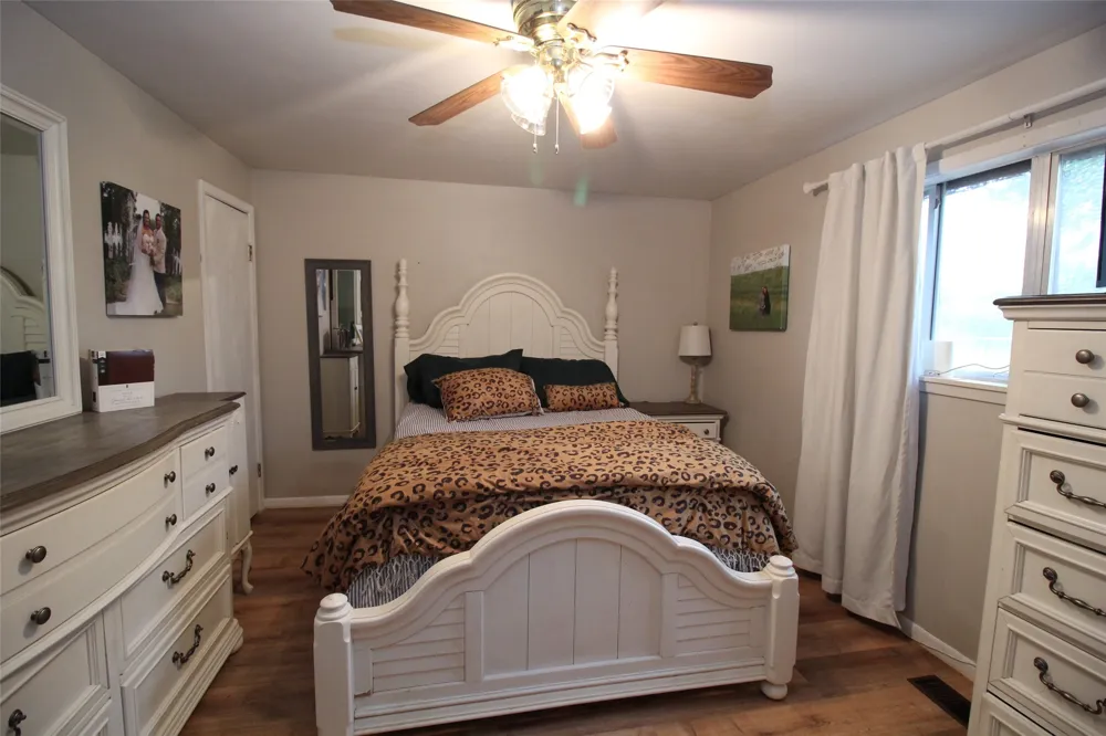 810 W Eden Street Munday, TX 76371