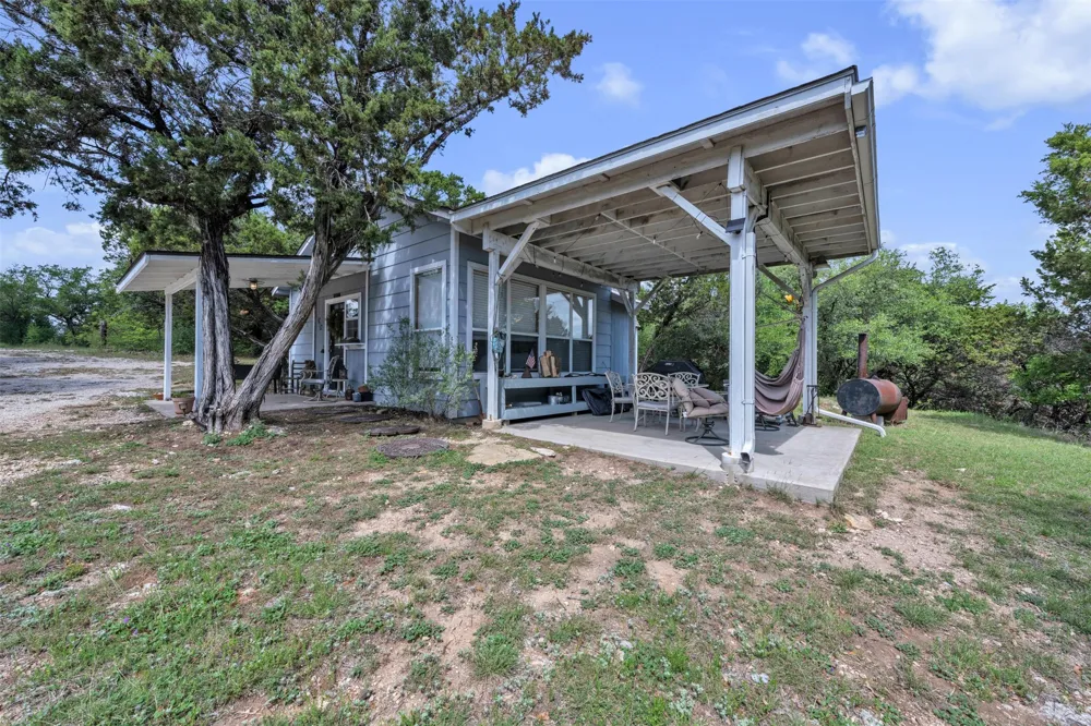 1037 County Road 1190 Kopperl, TX 76652