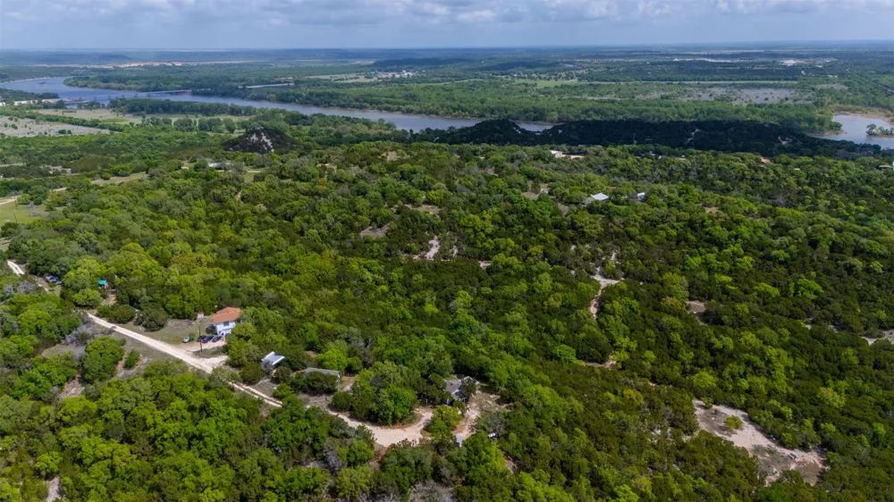 1037 County Road 1190 Kopperl, TX 76652