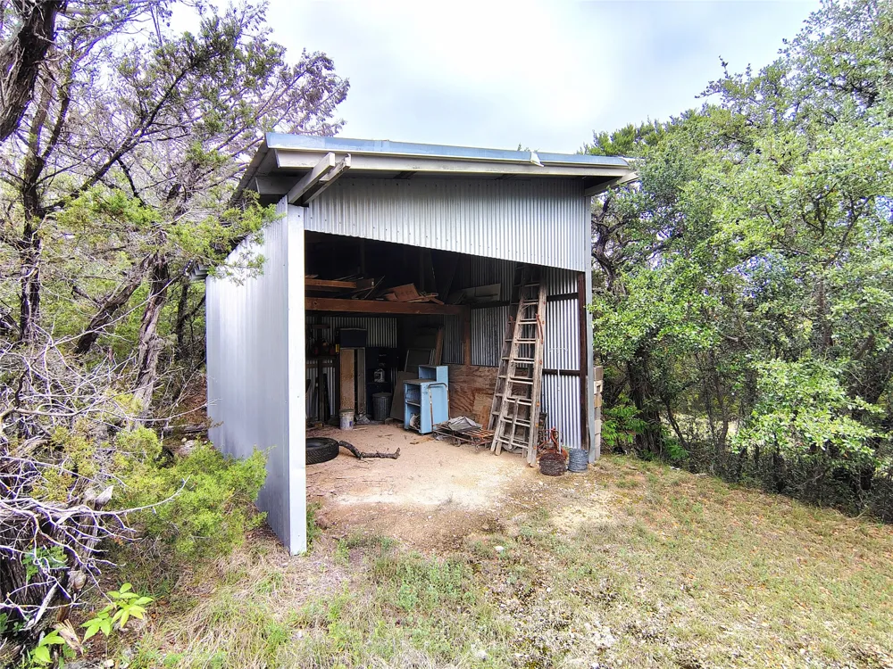 1037 County Road 1190 Kopperl, TX 76652