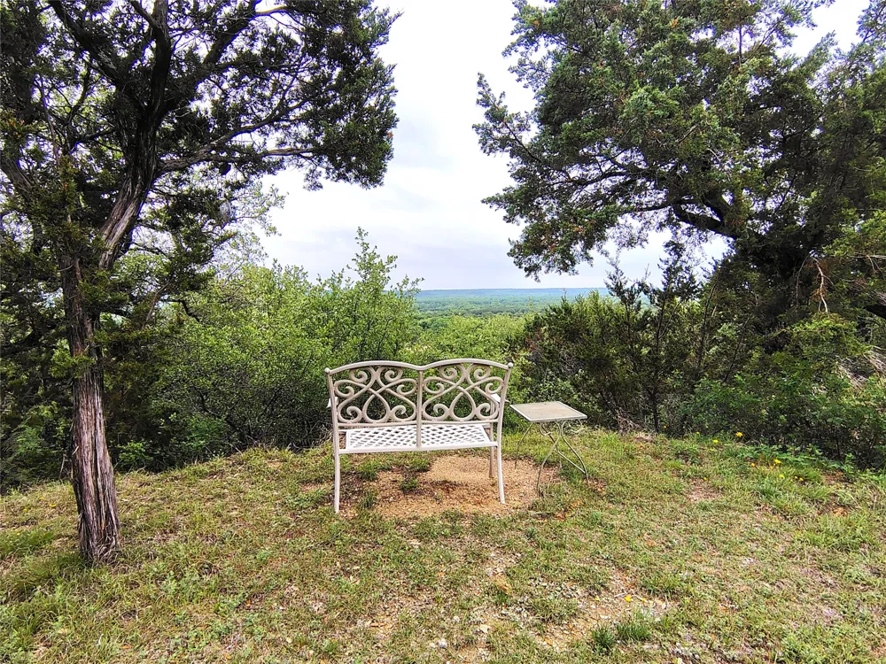 1037 County Road 1190 Kopperl, TX 76652