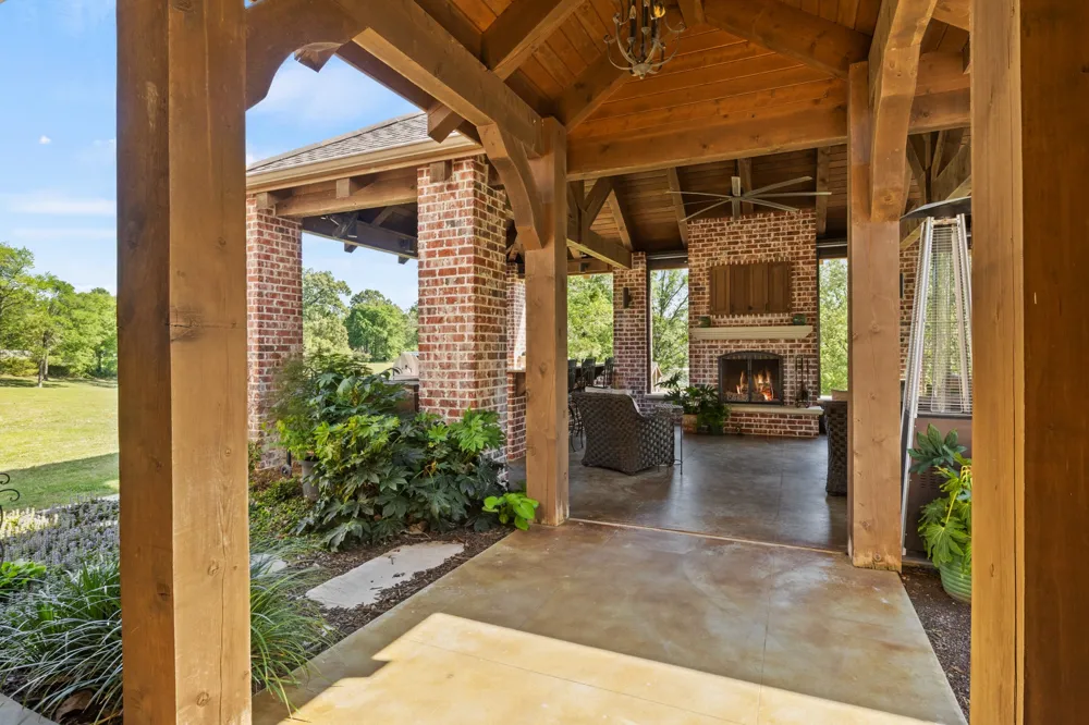 6 County Road 1215 Pittsburg, TX 75686