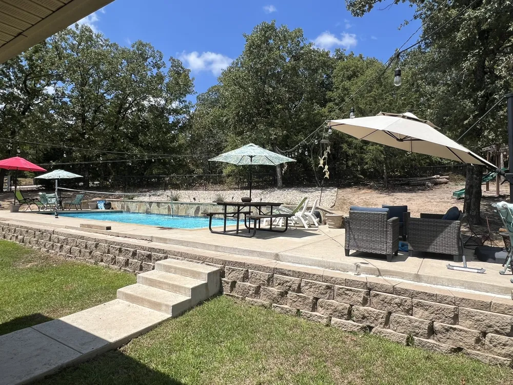 110 CR 2258 Mineola, TX 75773