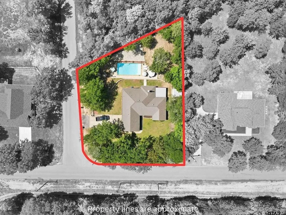 110 CR 2258 Mineola, TX 75773