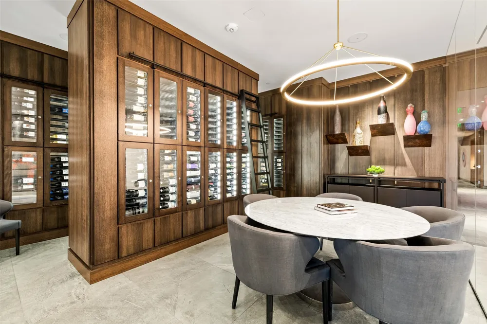1747 Leonard Street #403 Dallas, TX 75201