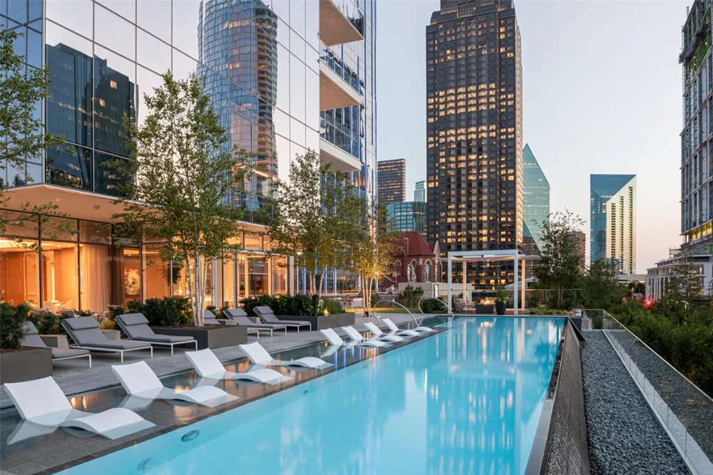 1747 Leonard Street #403 Dallas, TX 75201