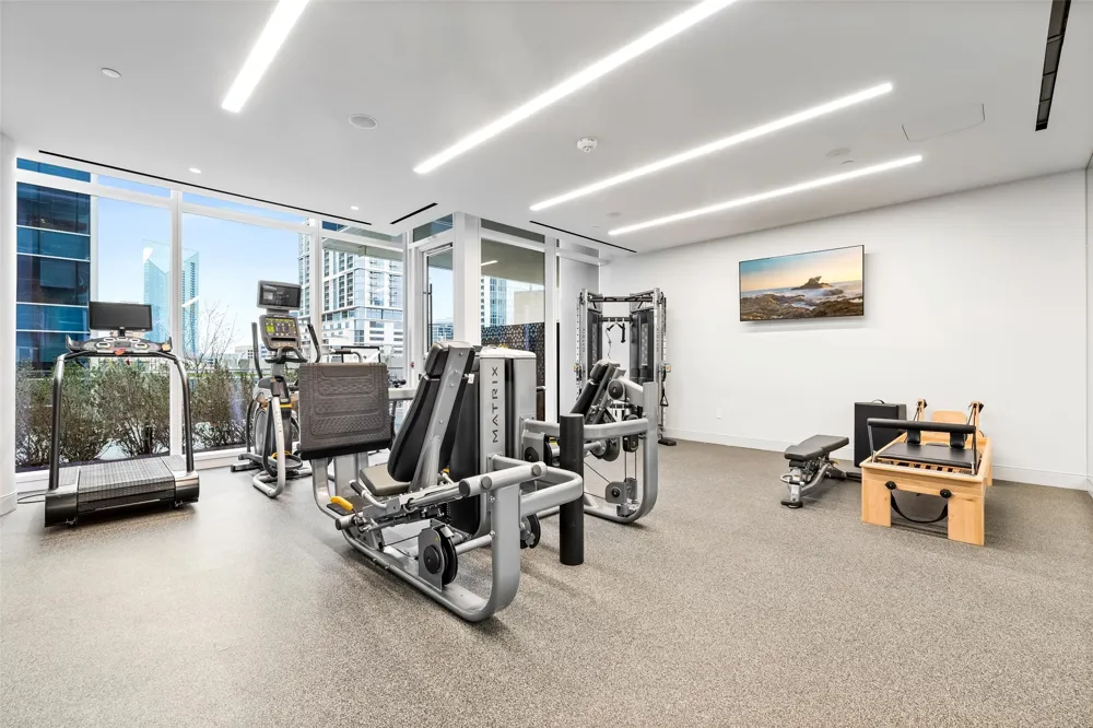 1747 Leonard Street #403 Dallas, TX 75201