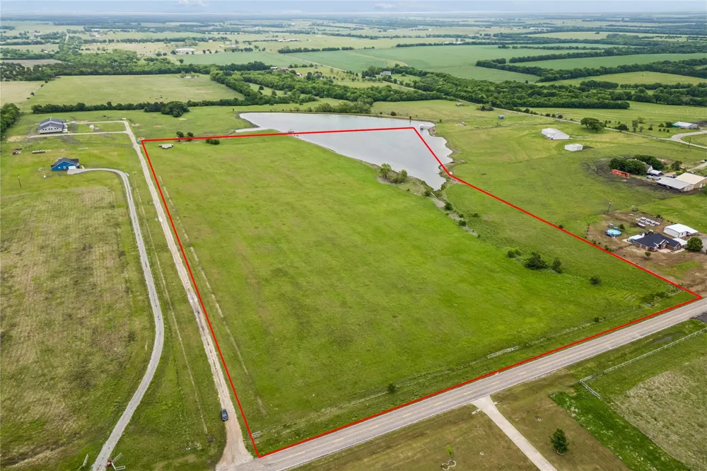 Fm 272 Leonard, TX 75452